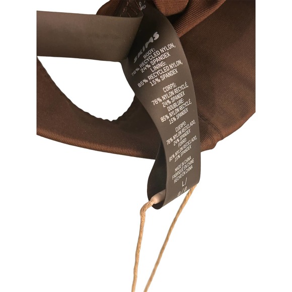 SKIMS SIGNATURE SWIM PLUNGE BIKINI TOP Large Cocoa NWT - Picture 7 of 8